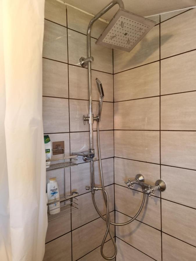 Apartamento Caci Črni Kal Exterior foto
